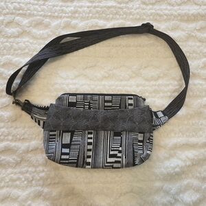 Maruca Design Handmade in Colorado Black Gray Geometric Crossbody Bag